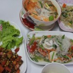 チェンマイで食べる事ができるミャンマー料理食堂(ニマンヘミン)